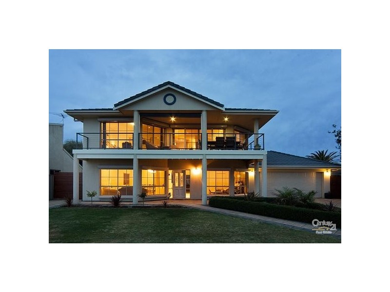 213 Esplanade, Port Noarlunga South SA 5167