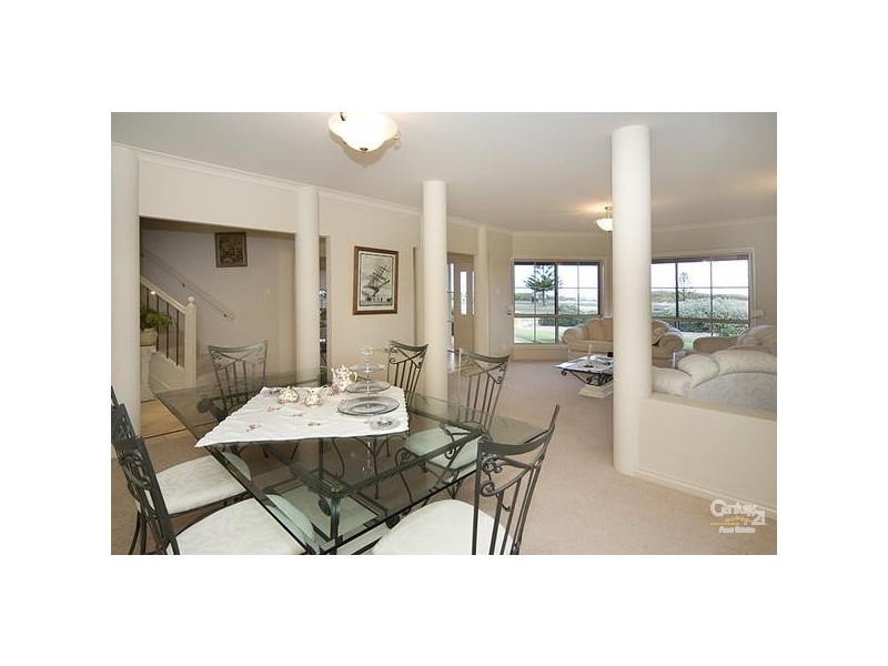 213 Esplanade, Port Noarlunga South SA 5167