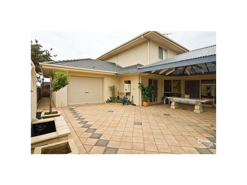 213 Esplanade, Port Noarlunga South SA 5167