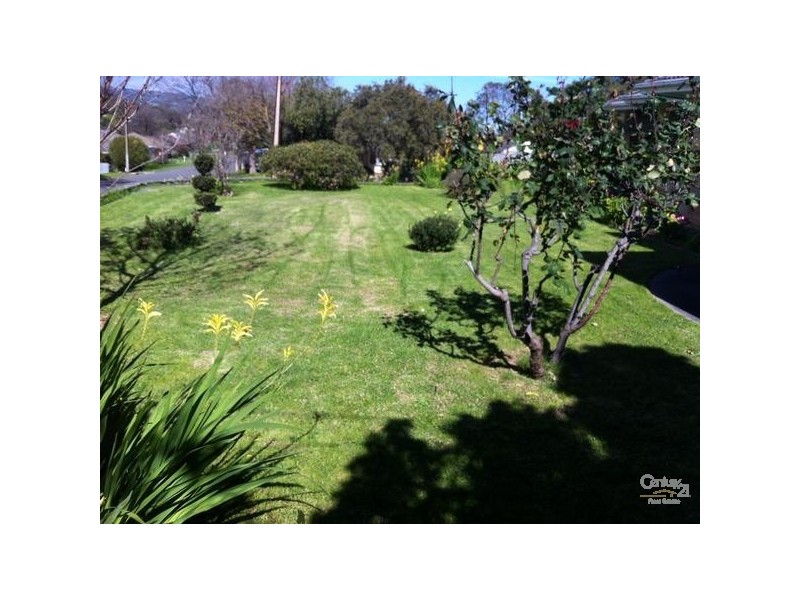 15 Larkdale Crescent, O’halloran Hill SA 5158