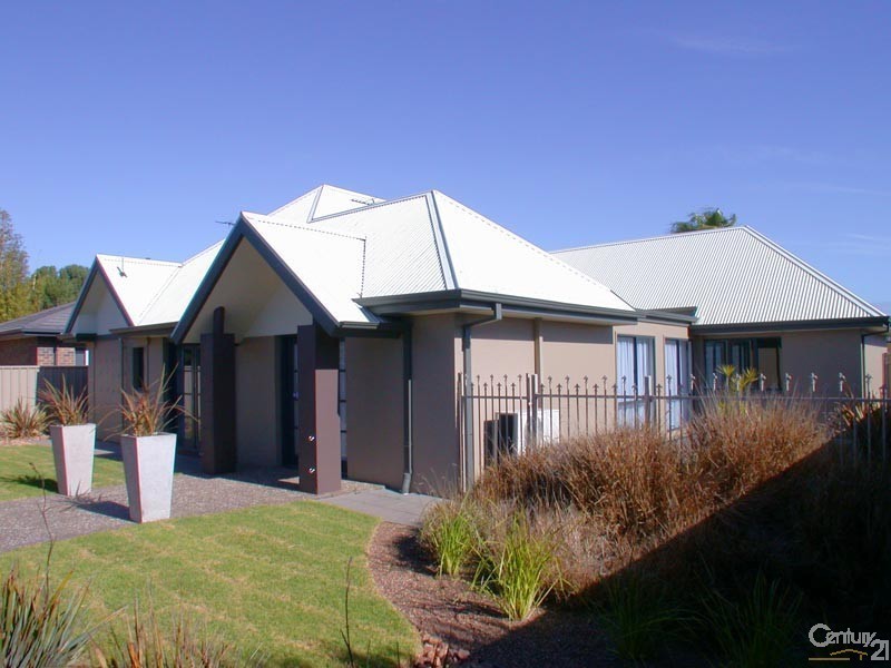 24 Pineview Close, Old Reynella SA 5161