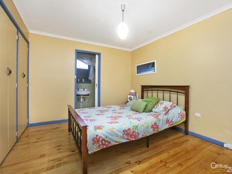 4 Figtree Court, Huntfield Heights SA 5163