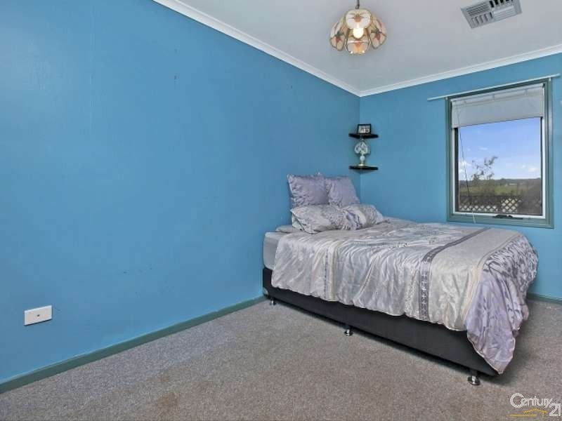 4 Figtree Court, Huntfield Heights SA 5163