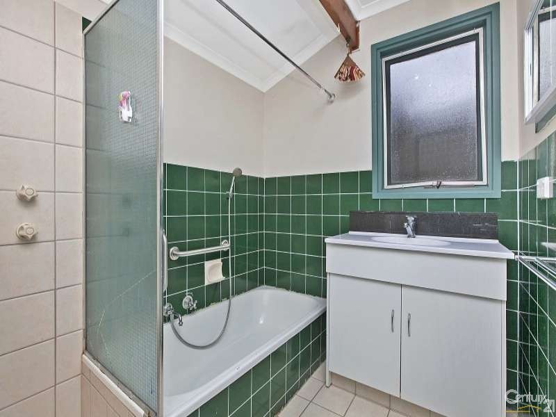 4 Figtree Court, Huntfield Heights SA 5163