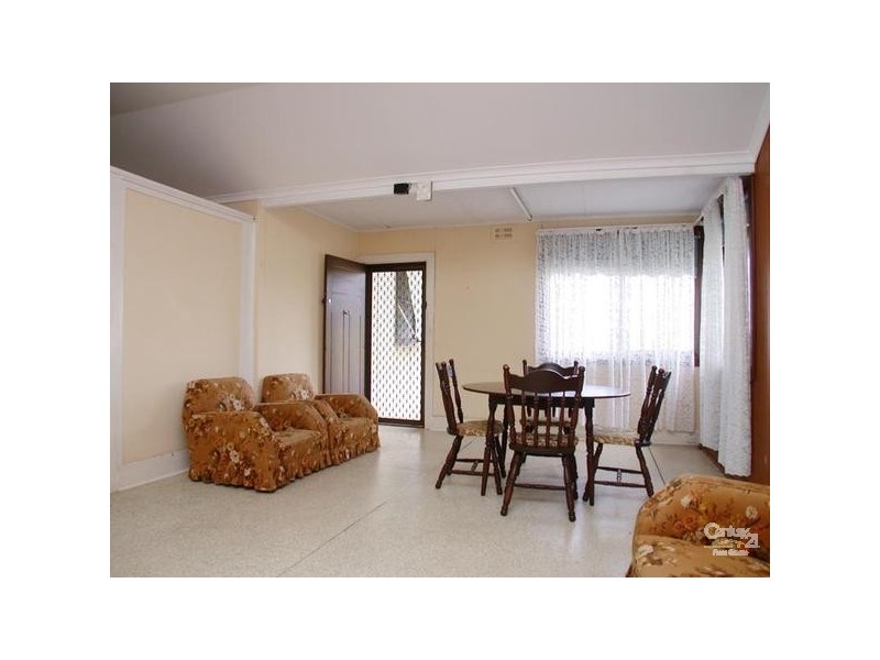 9 Saltash Avenue, Christies Beach SA 5165