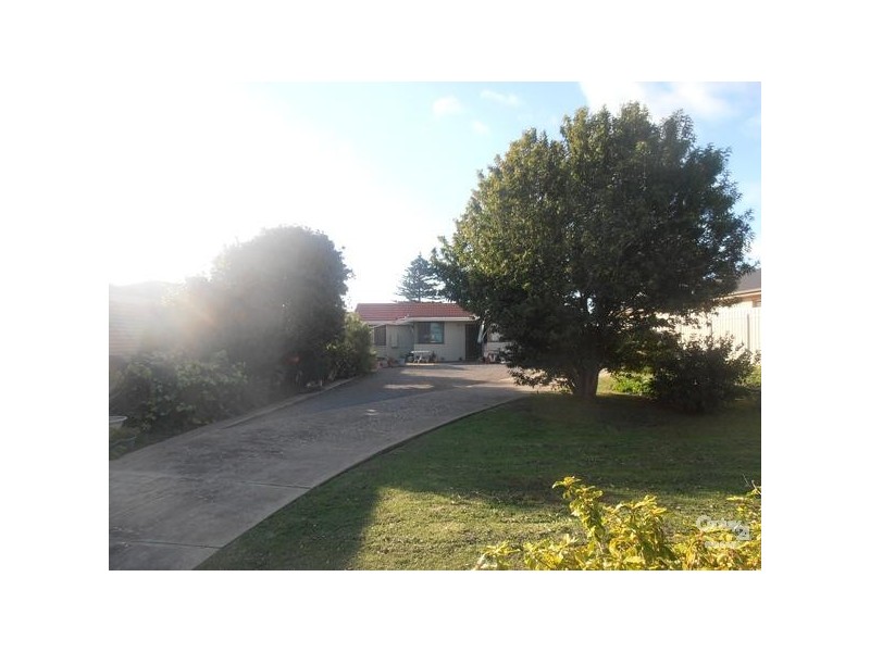 9 Saltash Avenue, Christies Beach SA 5165