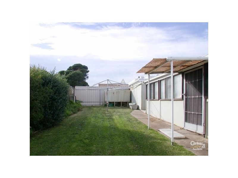 9 Saltash Avenue, Christies Beach SA 5165