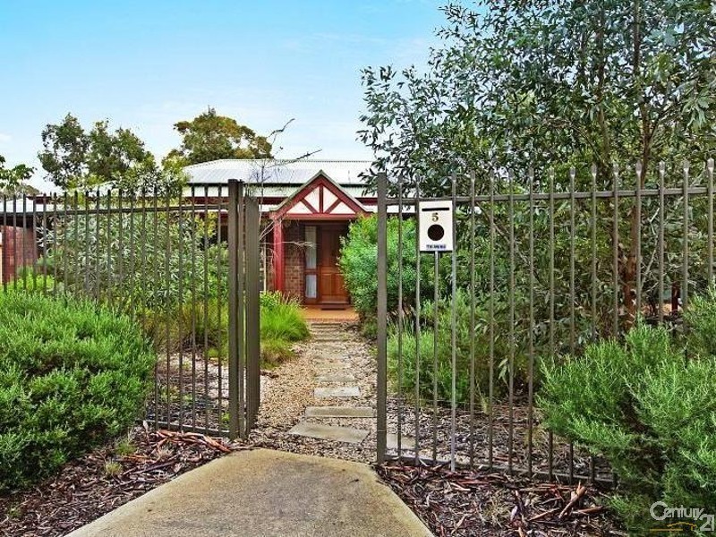5 Albert Tce, Morphett Vale SA 5162