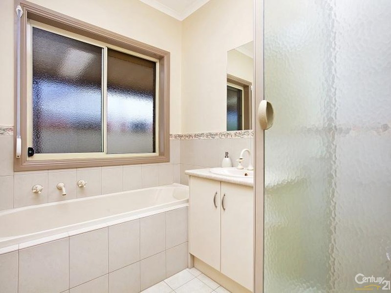 5 Albert Tce, Morphett Vale SA 5162