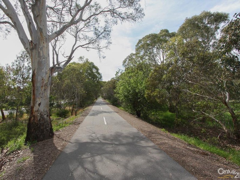 5 Albert Tce, Morphett Vale SA 5162