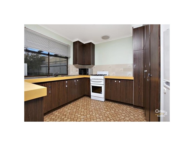 7 Kuantan Drive, Aberfoyle Park SA 5159