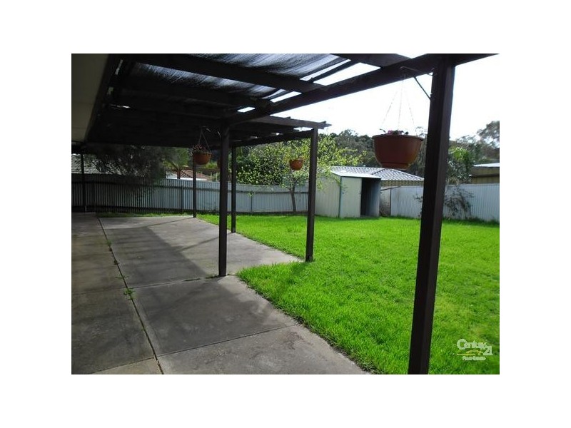 7 Kuantan Drive, Aberfoyle Park SA 5159
