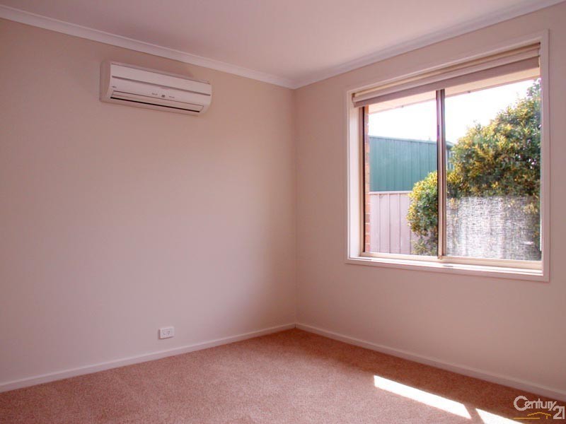 23 Allman Ave, Woodcroft SA 5162
