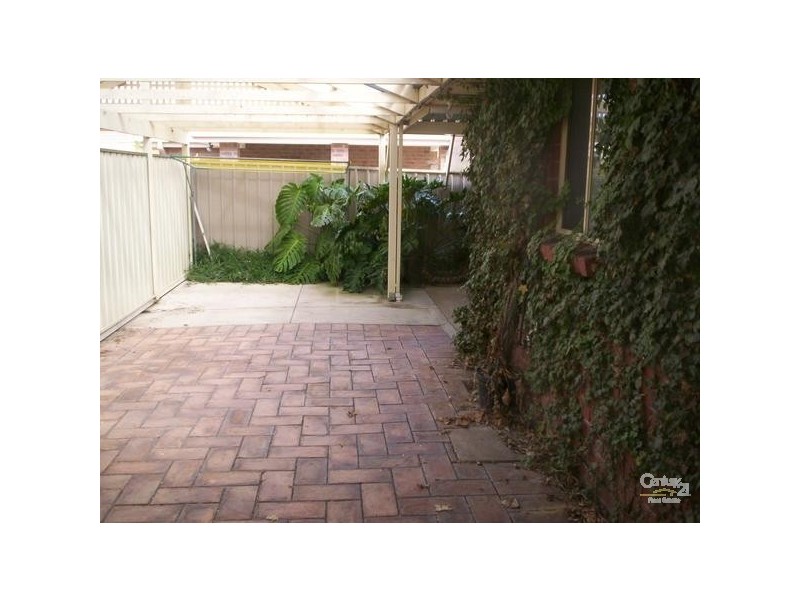 37 Farnsworth Drive, Morphett Vale SA 5162