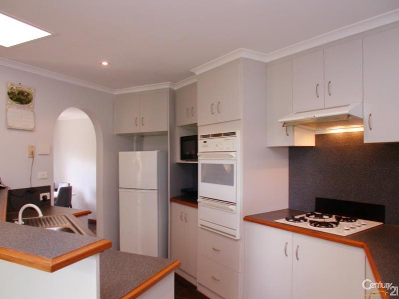 311 Pimpala Road, Woodcroft SA 5162