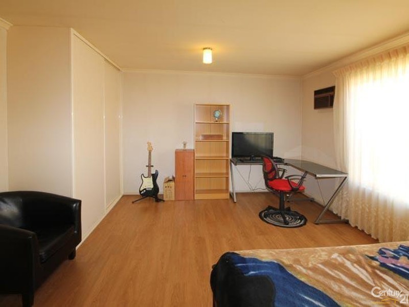 26 Marana Avenue, Morphett Vale SA 5162