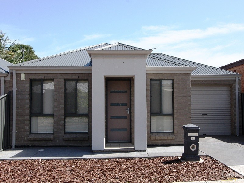 31 Archerfield Ave, Christies Beach SA 5165