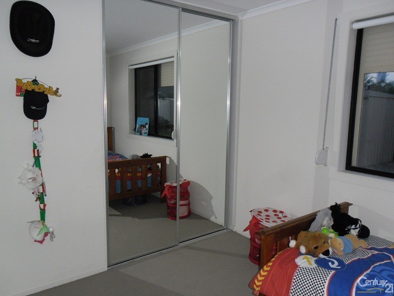 30 Barracoota Crescent, Aldinga Beach SA 5173