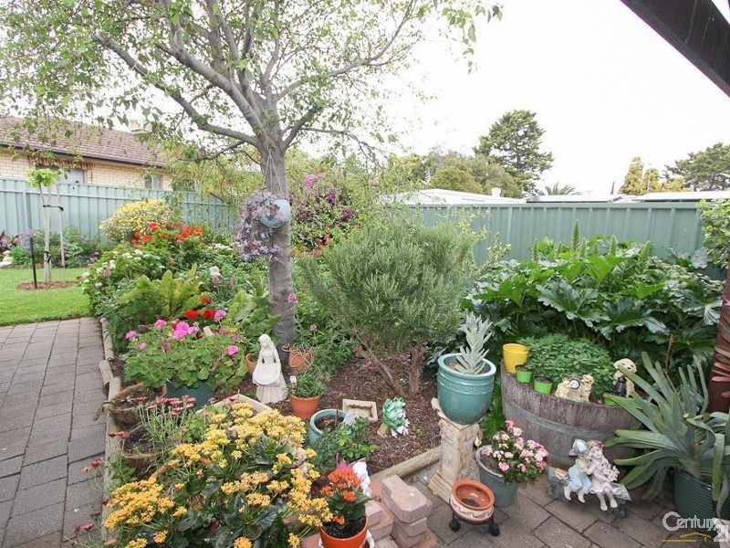 2-16 Helmsman Terrace, Seaford SA 5169
