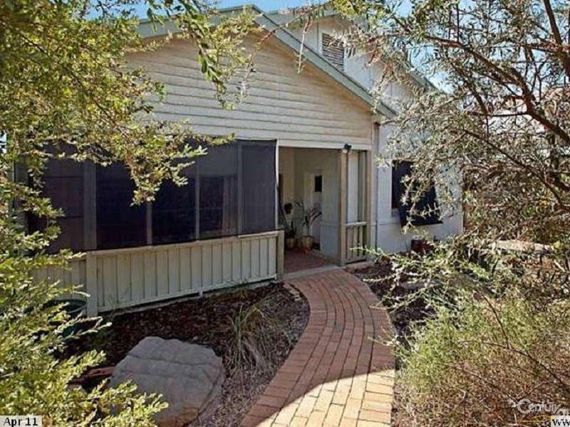 15 Sturt Street, Glenelg North SA 5045