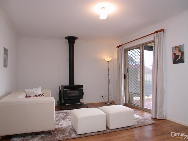 33 Homestead Drive, Aberfoyle Park SA 5159