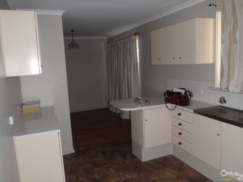 77 Glynville Drive, Hackham West SA 5163