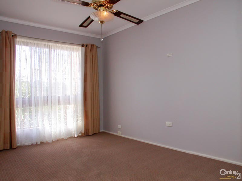 11 Golflands View, Morphett Vale SA 5162