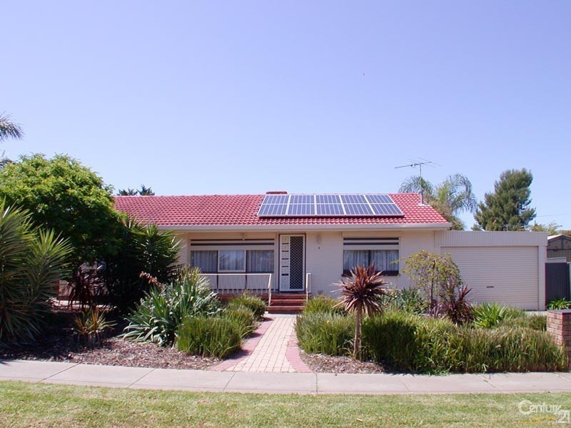 4 Adrian Street, Christie Downs SA 5164