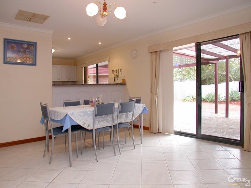 60 River Road, Port Noarlunga SA 5167
