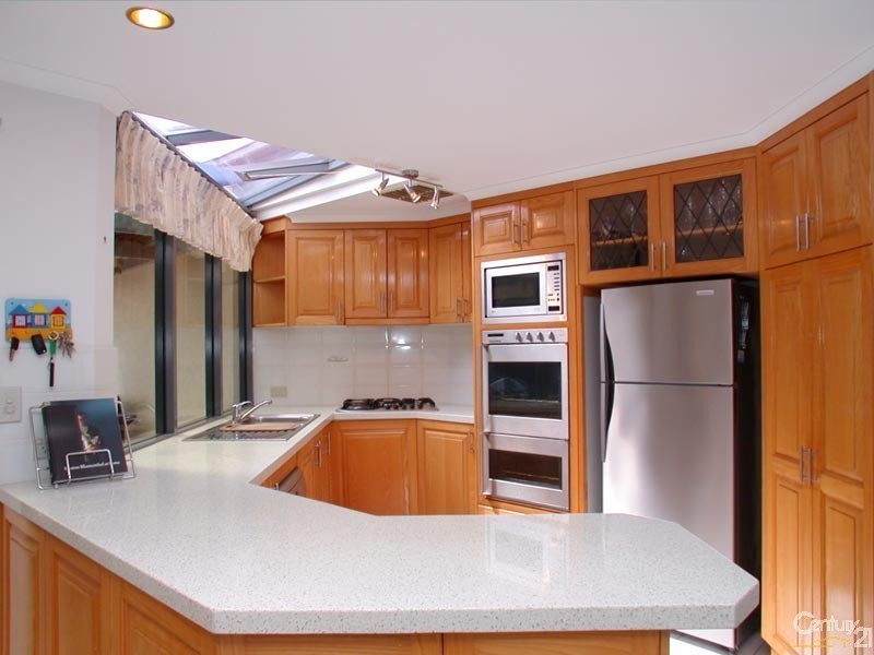 2 Shelter Court, Aberfoyle Park SA 5159