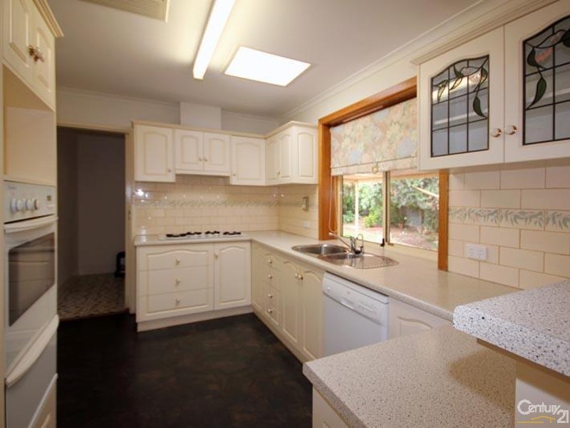 6 Linden Way, Christie Downs SA 5164