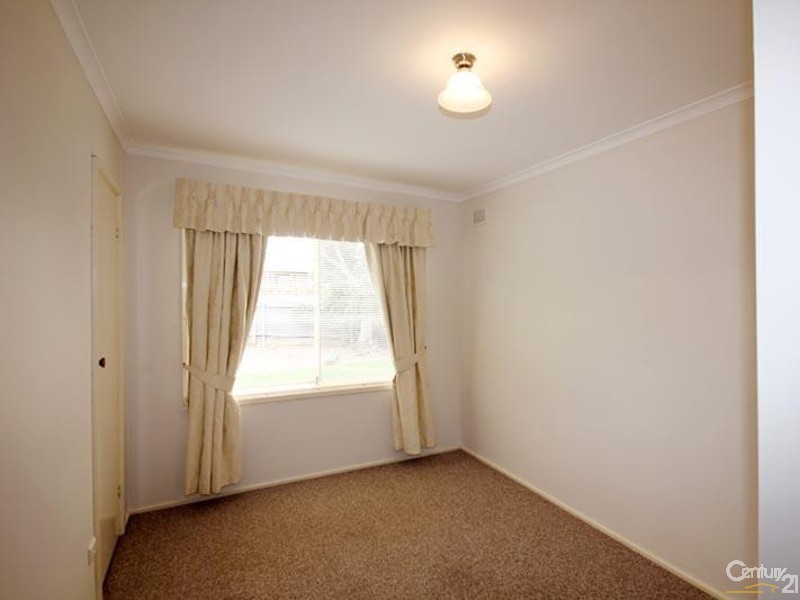 6 Linden Way, Christie Downs SA 5164