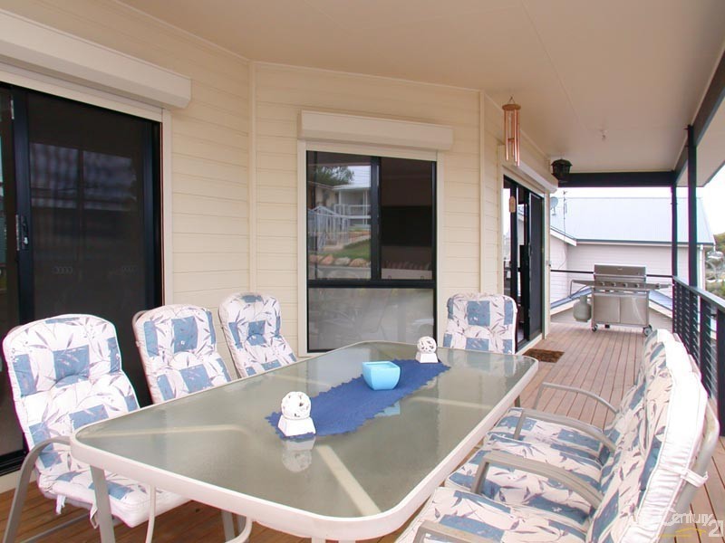 4 Alexander Terrace, Port Noarlunga SA 5167