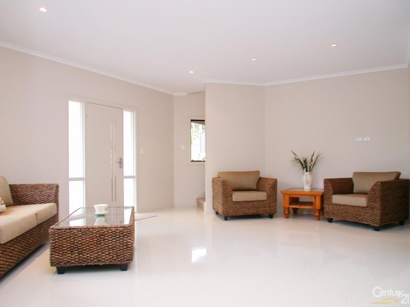 4 Alexander Terrace, Port Noarlunga SA 5167