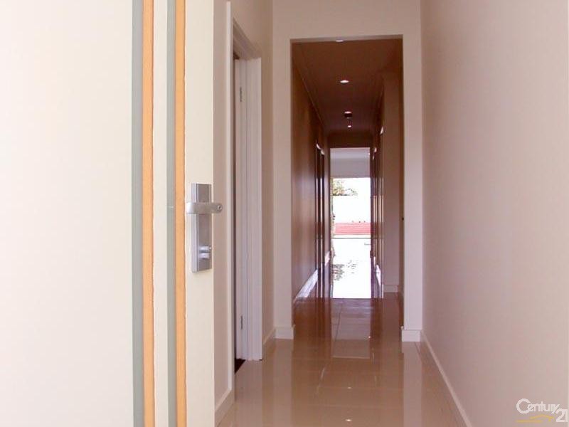 2A Julian Street, Christie Downs SA 5164