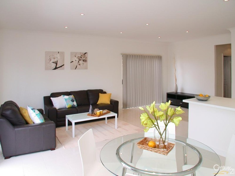 2A Julian Street, Christie Downs SA 5164