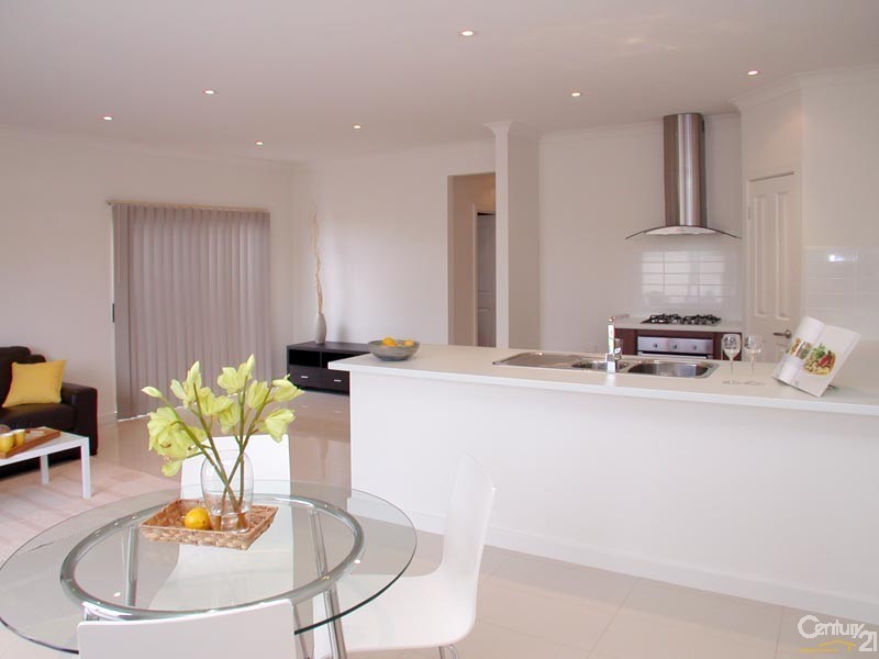 2A Julian Street, Christie Downs SA 5164