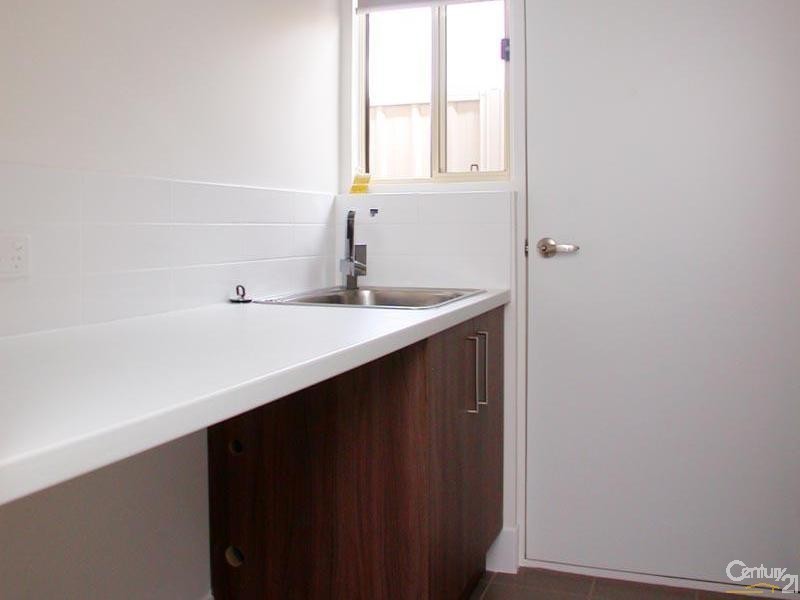 2A Julian Street, Christie Downs SA 5164