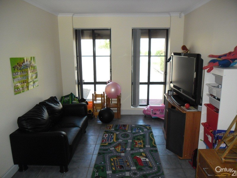 3 Best Close, Woodcroft SA 5162