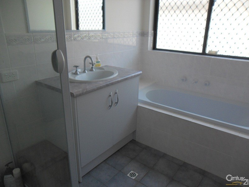 3 Best Close, Woodcroft SA 5162
