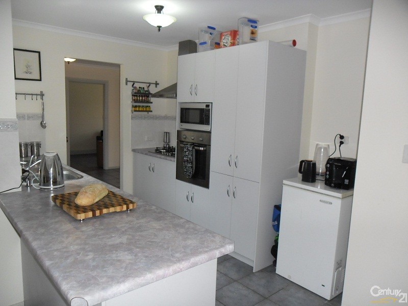 3 Best Close, Woodcroft SA 5162