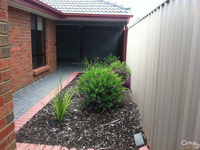 68 Grand Blvd, Seaford Rise SA 5169
