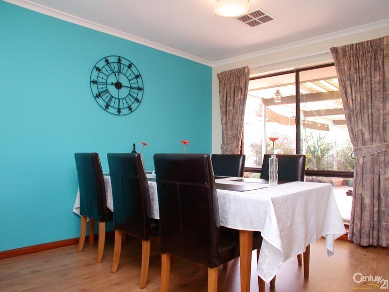 2 Wellesley Street, Huntfield Heights SA 5163