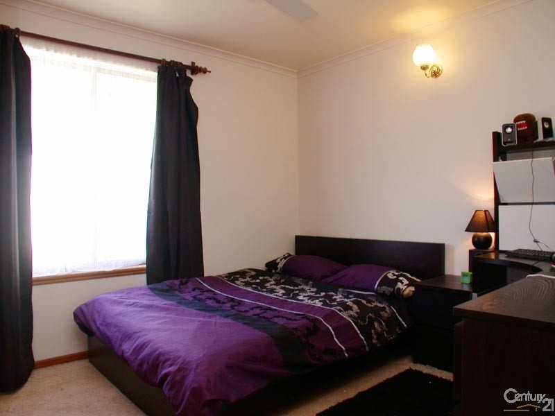 2 Wellesley Street, Huntfield Heights SA 5163