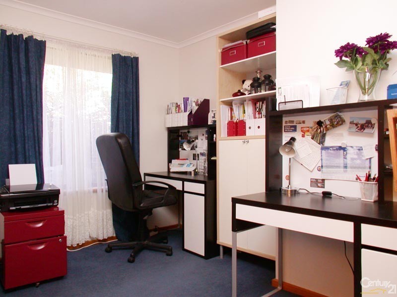 2 Wellesley Street, Huntfield Heights SA 5163