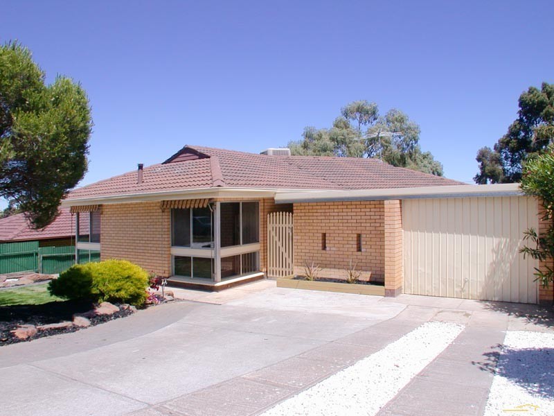 61 Arnold Drive, Hackham SA 5163