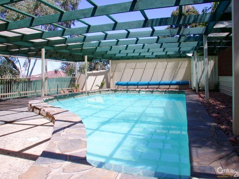 61 Arnold Drive, Hackham SA 5163