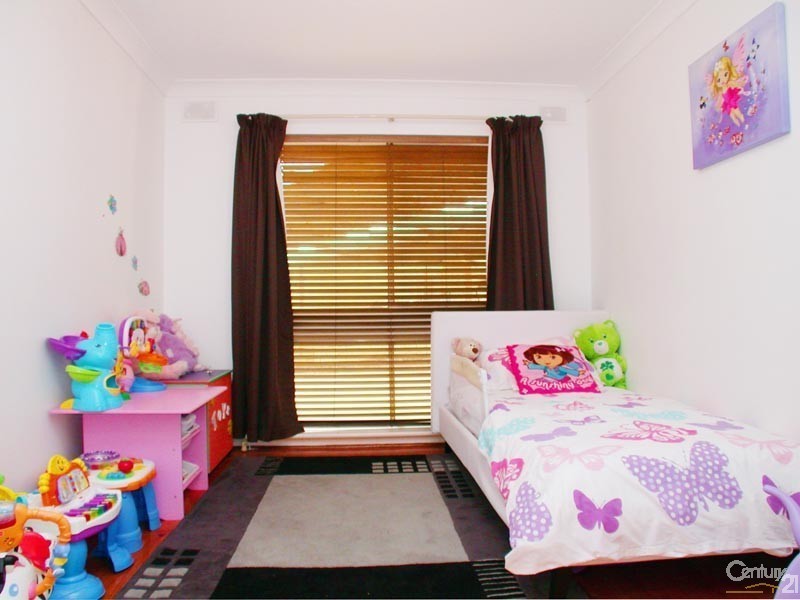 61 Arnold Drive, Hackham SA 5163