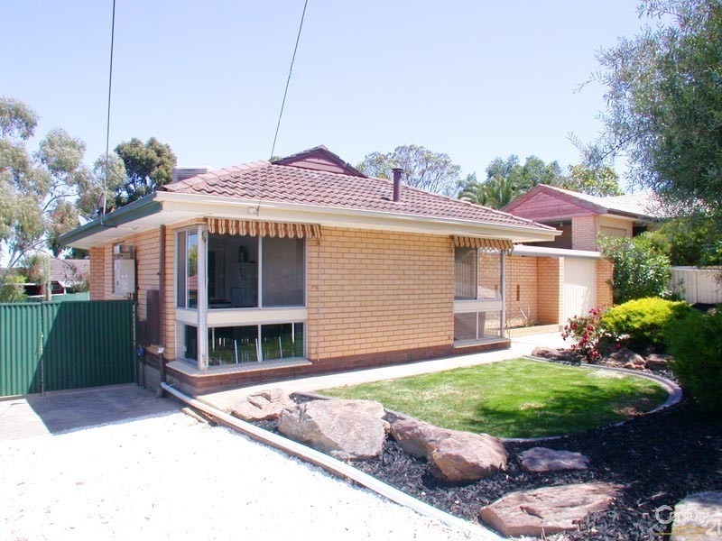 61 Arnold Drive, Hackham SA 5163