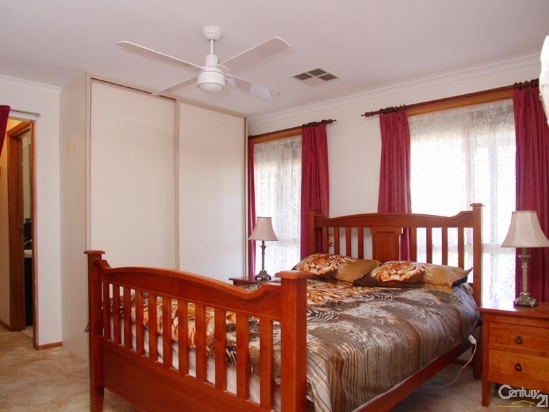 20 Chapman Avenue, Mclaren Vale SA 5171